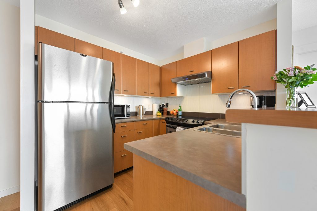 Cathedral View Suite-Kitchen 2