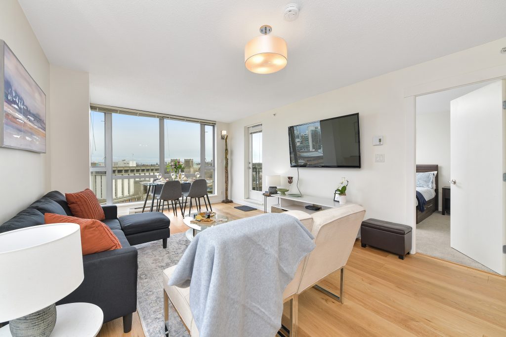 Cathedral View Suite-Living 1