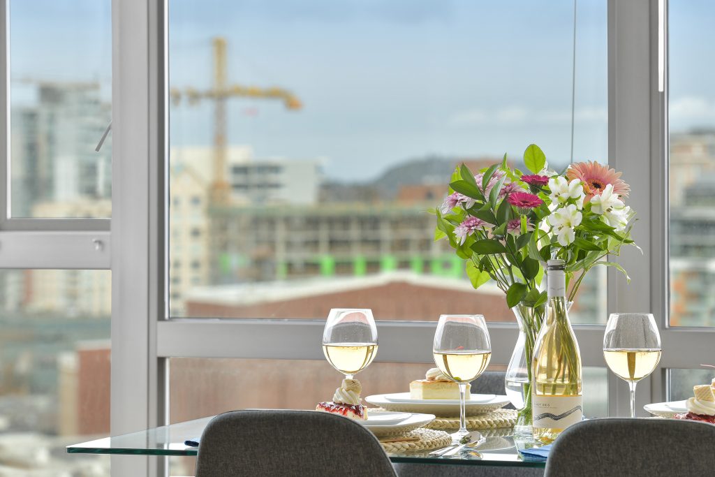 Cathedral View Suite-Vignette 1