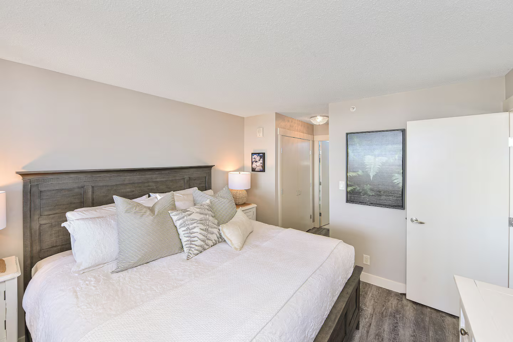 Coastal Haven Suite 16