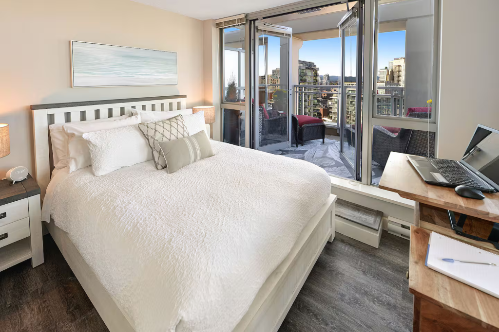 Coastal Haven Suite 21