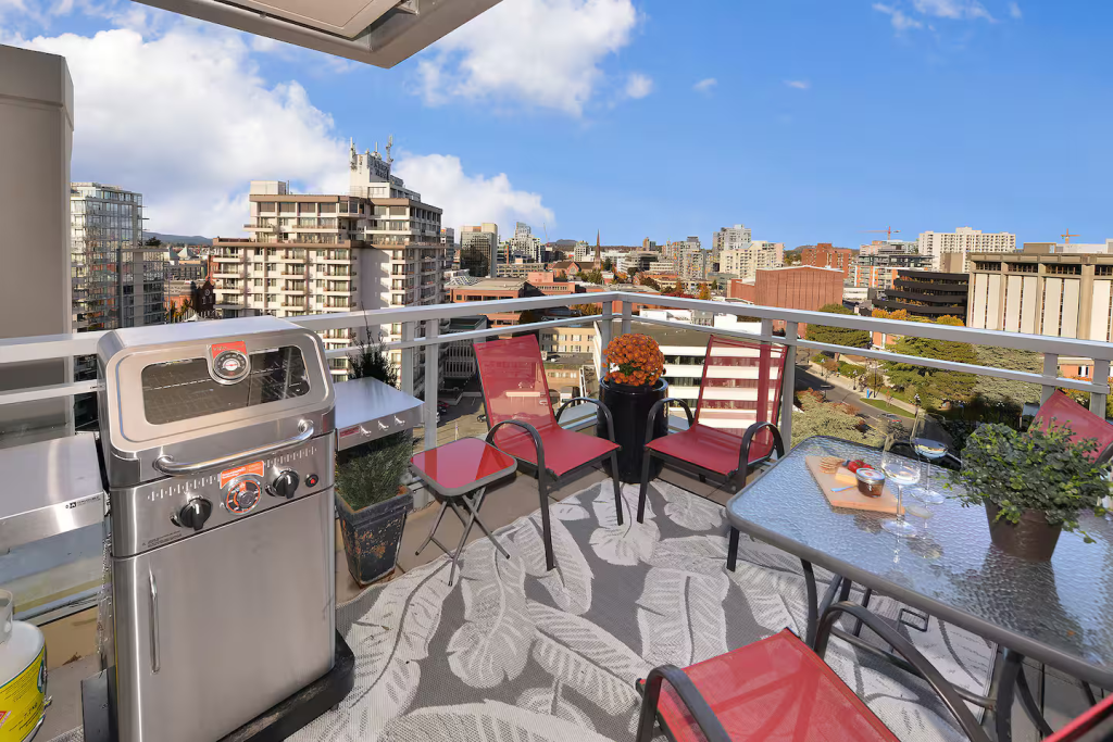 Coastal Haven Suite 32