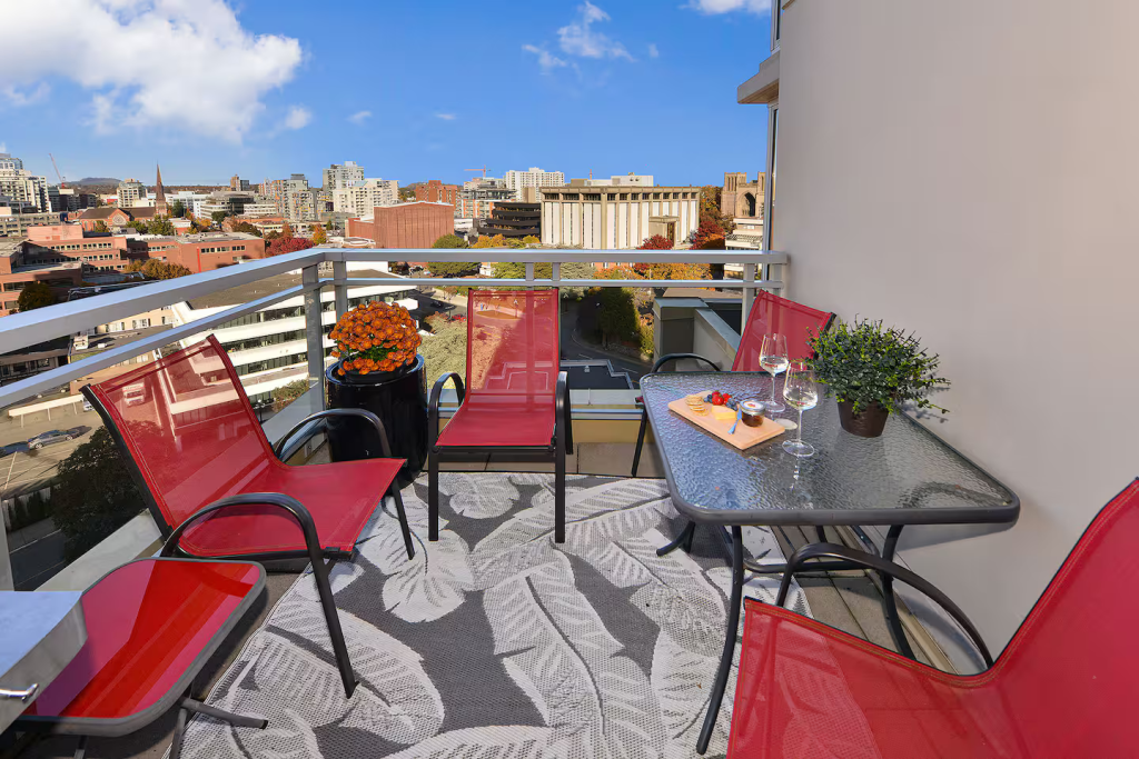 Coastal Haven Suite 33