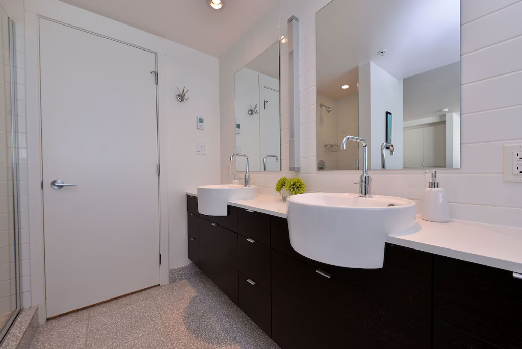 Market Loft Suite 11