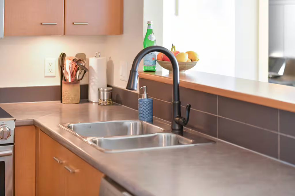 Full Dishware, Cutlery, Glassware, Pottery Bowls & Mugs, Full Cookware, Fry Pans