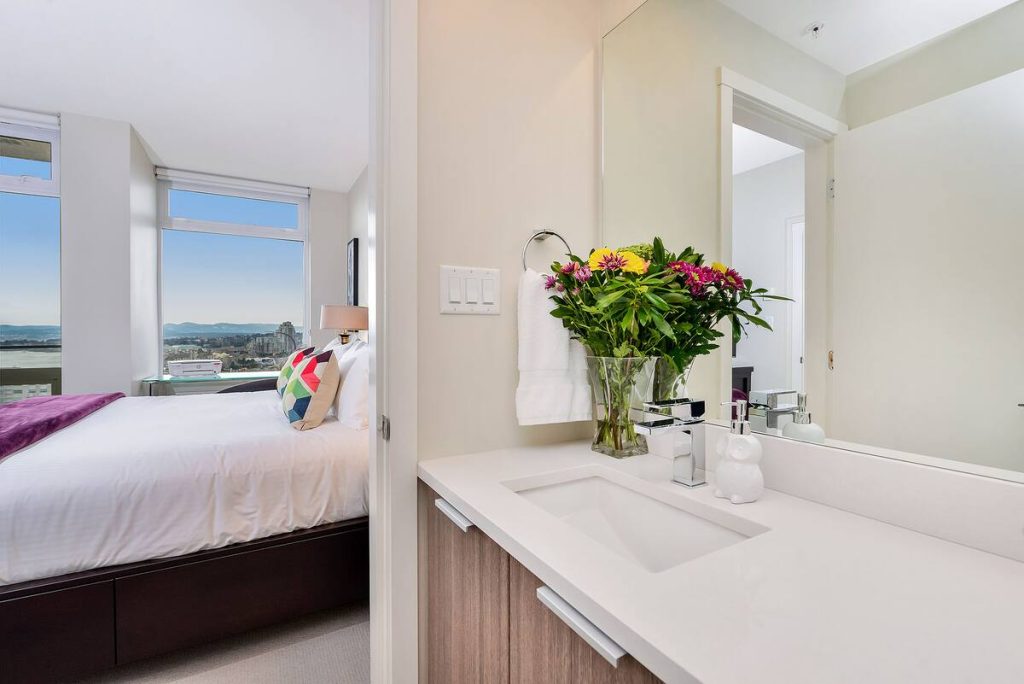 Panoramic Sea View Suite 17