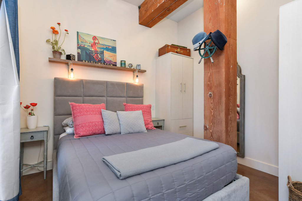 Metropolitan Suite 14