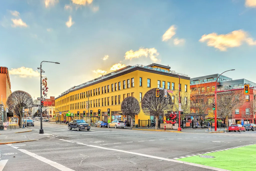 Metropolitan Suite 25