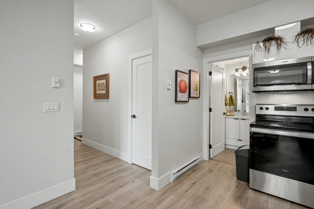 017-1536_marble_place_017